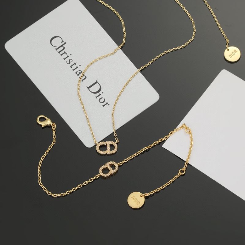 Christian Dior Necklaces